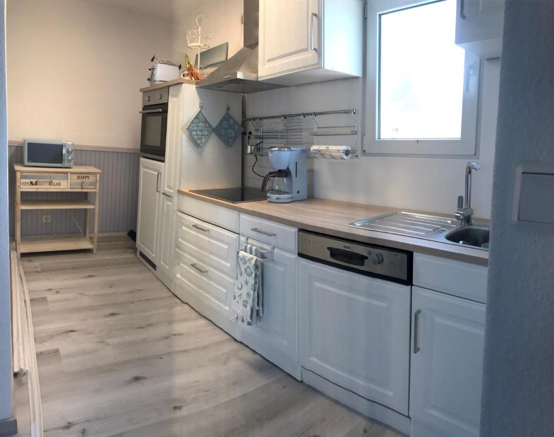 Sonniges Ferienhaus Fischer-Huus Vor Usedom & Direkt Am Haff Und Wasserzugang Mönkebude Exterior foto